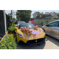 Maserati MC20 độc nhất Việt Nam làm xe dâu tại Tây Ninh