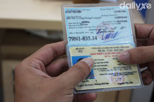 Mất giấy tờ xe máy làm lại mất bao nhiêu tiền?