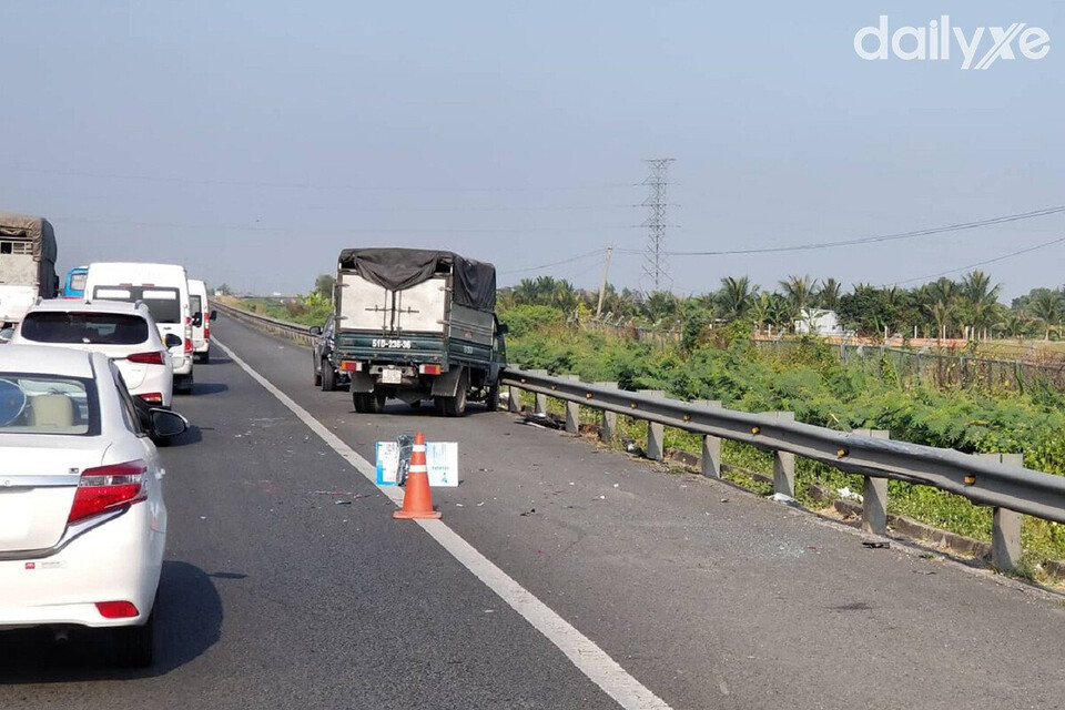 Sử dụng làn thoát hiểm khẩn cấp tình huống thiếu an toàn