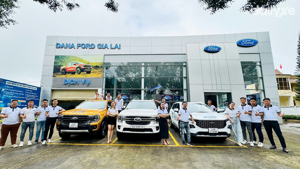 Showroom Ford Gia Lai