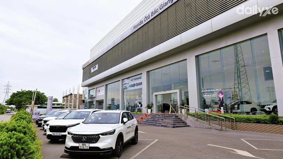 Showroom Honda Ôtô Bắc Giang