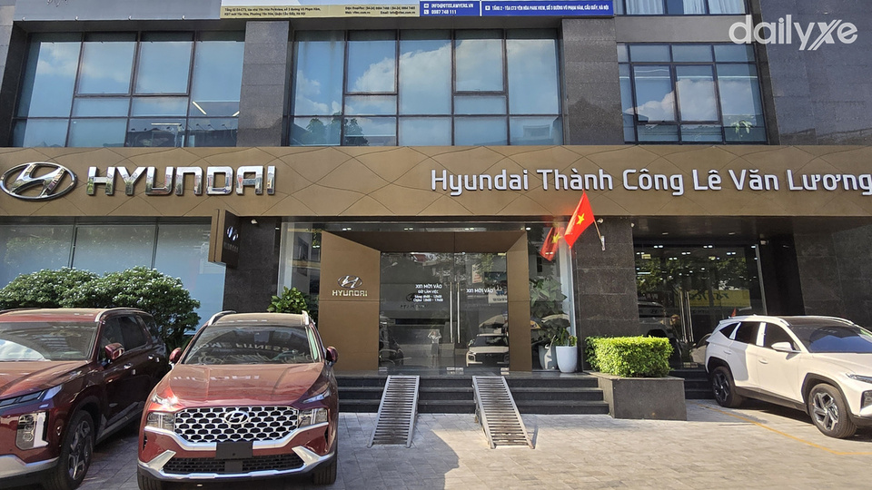 Showroom Hyundai Vũ Phạm Hàm
