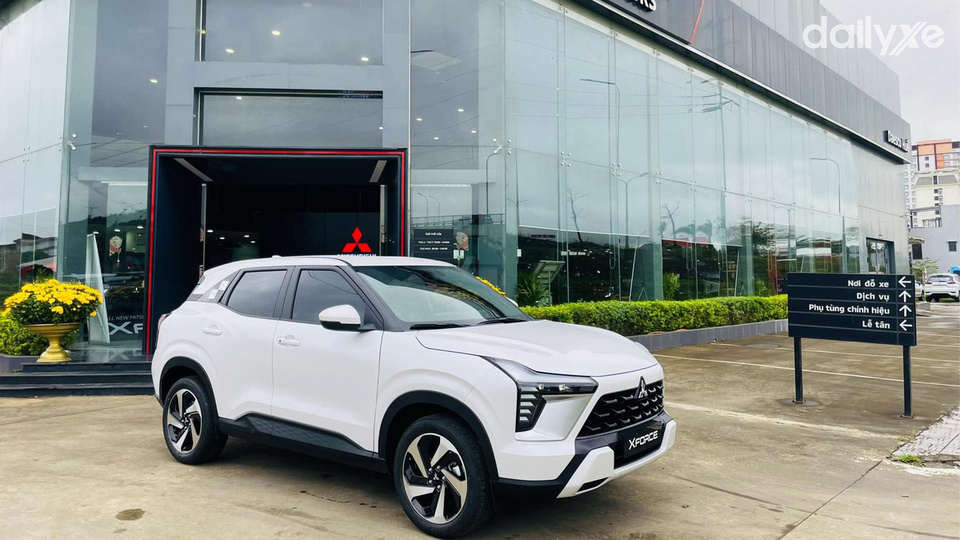 Showroom Mitsubishi Huế