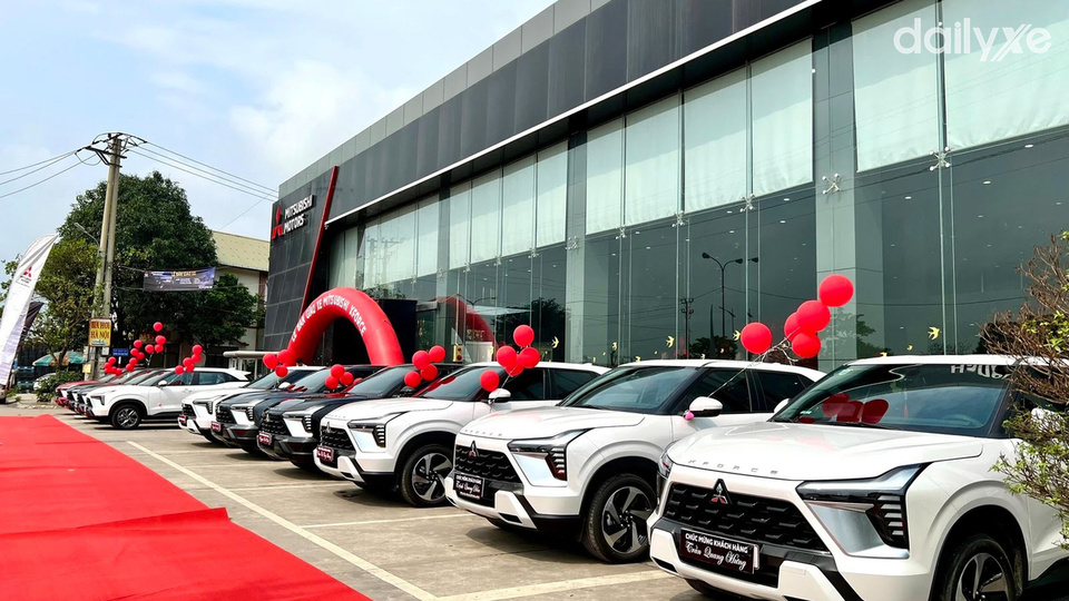 Showroom Mitsubishi Ninh Bình