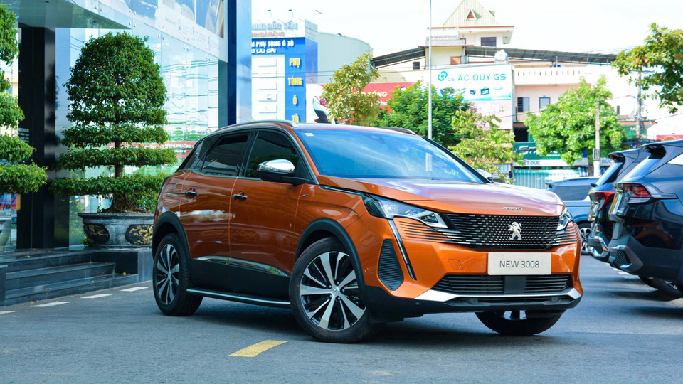 Showroom Peugeot Gia Lai