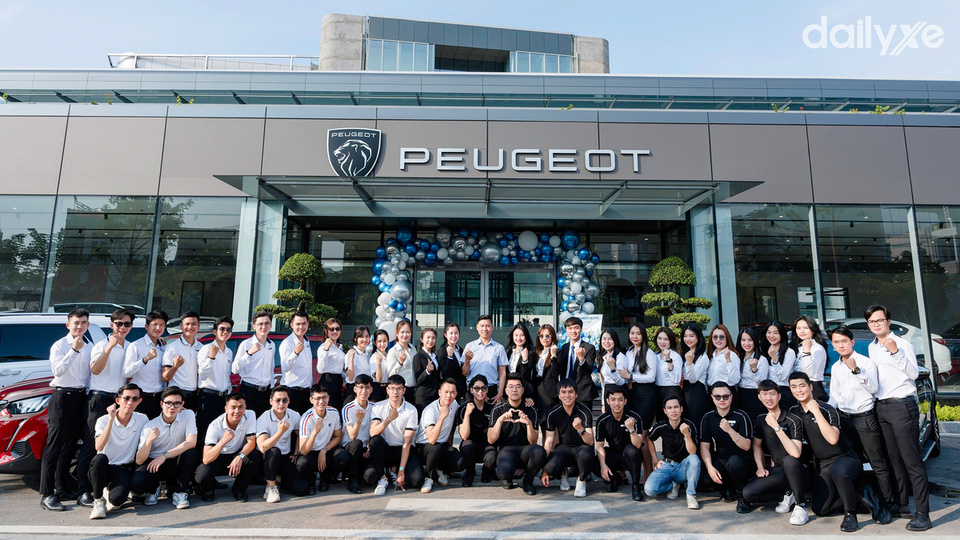 Showroom Peugeot Phan Huy Ích