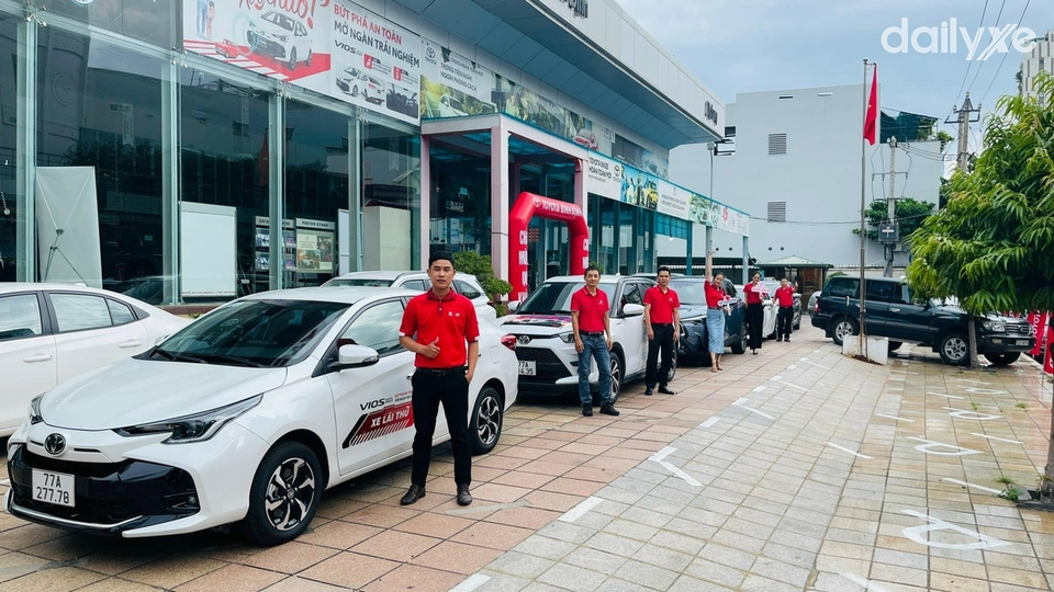 Showroom Toyota Bình Định