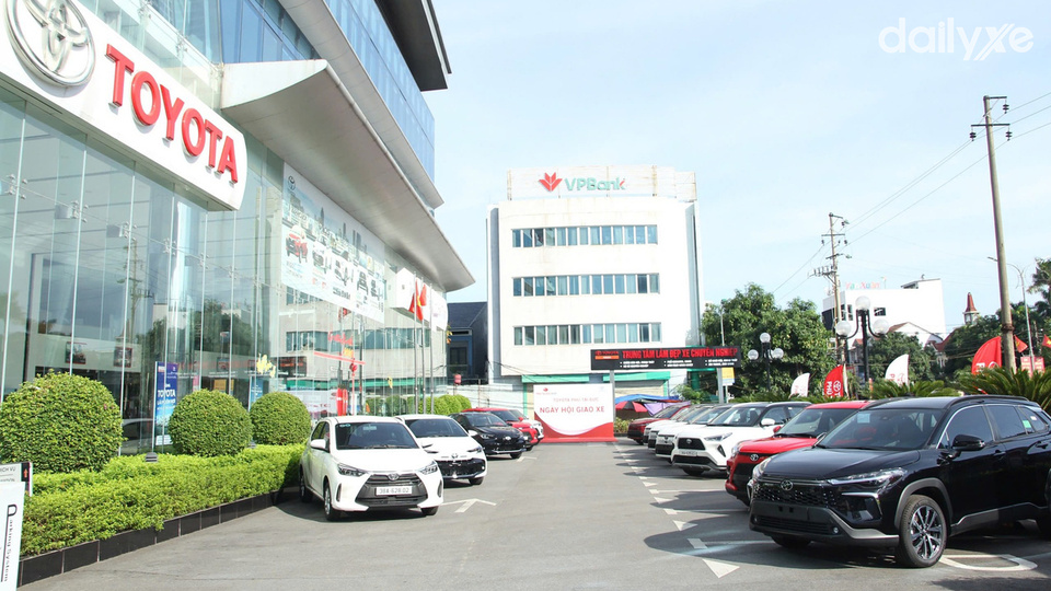 Showroom Toyota Hà Tĩnh