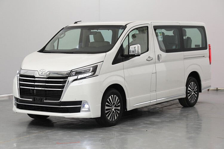 Toyota Granvia Toyota Granvia