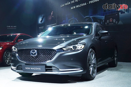 New Mazda 6 2.0L Premium (Máy xăng) New Mazda 6 2.0L Premium (Máy xăng)