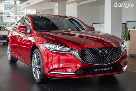 New Mazda 6 2.0L Premium (Máy xăng) New Mazda 6 2.0L Premium (Máy xăng)