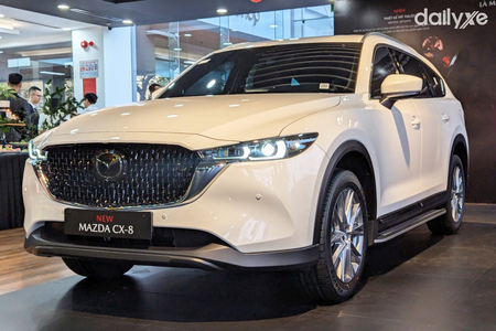 New Mazda CX-8 2.5L Premium IPM (Máy xăng) New Mazda CX-8 2.5L Premium IPM (Máy xăng)