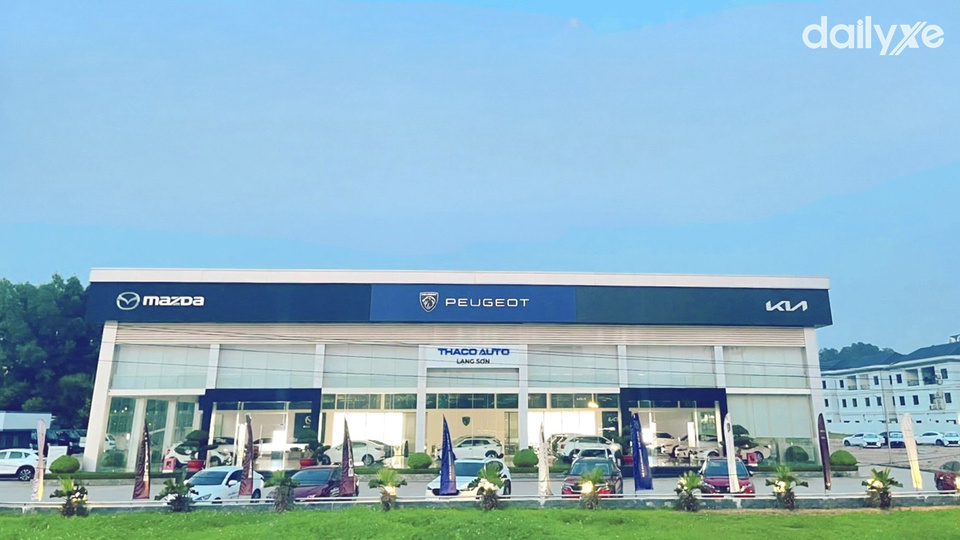 Showroom Mazda Lạng Sơn