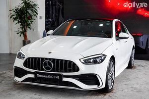 Mercedes-AMG C43 4Matic (Máy xăng)