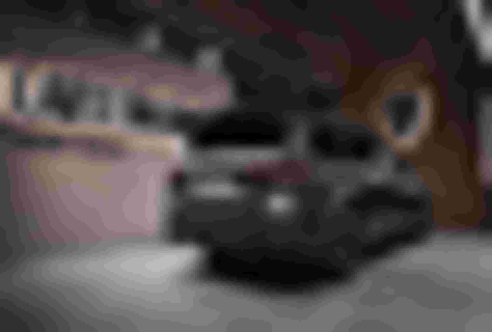 mercedes-amg gls 63 ngau hon voi goi do carbon tu larte design