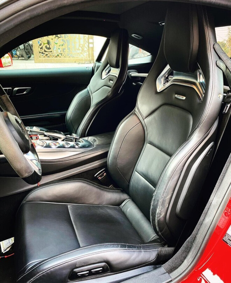 Mercedes-amg-gts-tung-thuoc-so-huu-cuong-do-la-rao-ban-hon-3-ty-dong-re-hon-8-6-ty-dong-xe-mua-moi-chinh-hang Mercedes-amg-gts-tung-thuoc-so-huu-cuong-do-la-rao-ban-hon-3-ty-dong-re-hon-8-6-ty-dong-xe-mua-moi-chinh-hang