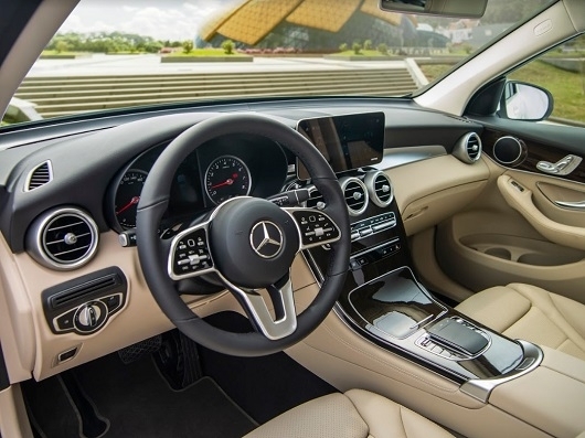 mercedes-benz-glc-200 mercedes-benz-glc-200