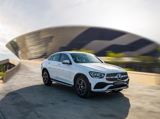 mercedes-benz-glc-300-4matic-coupe- mercedes-benz-glc-300-4matic-coupe-