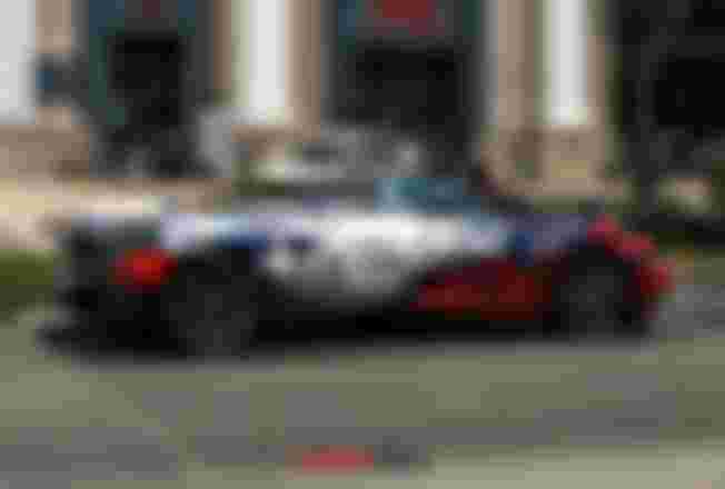 minh nhua goi pagani huayra la 