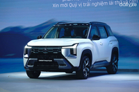 Mitsubishi Destinator Premium (Máy xăng)