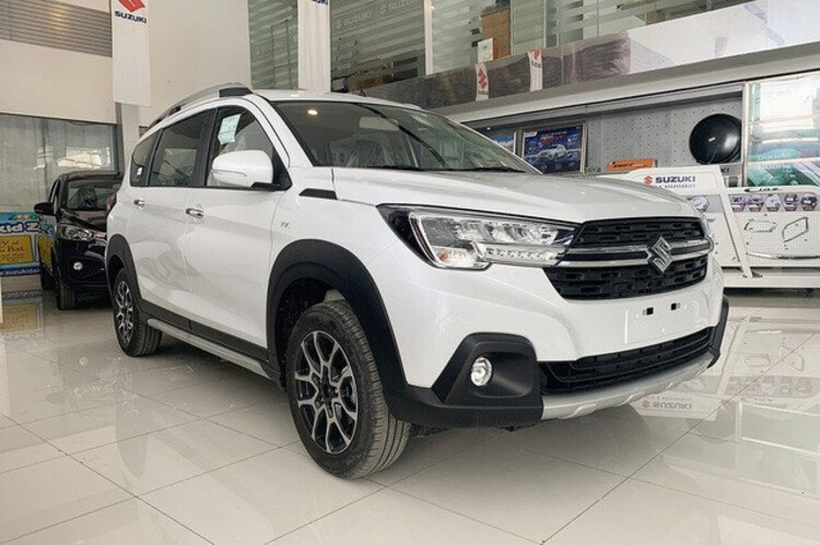 Nếu có sonet thì cũng là loại xe rất đắt tiền, hiện ở các nơi khác trong nước người ta mua 500-600 triệu đồng ở Việt Nam.