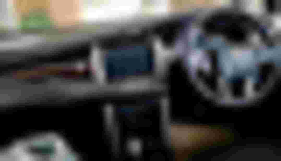 nghi van toyota innova the he moi lo dien, ngoai that nhu land cruiser