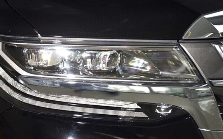 Đèn pha sử dụng công nghệ LED
