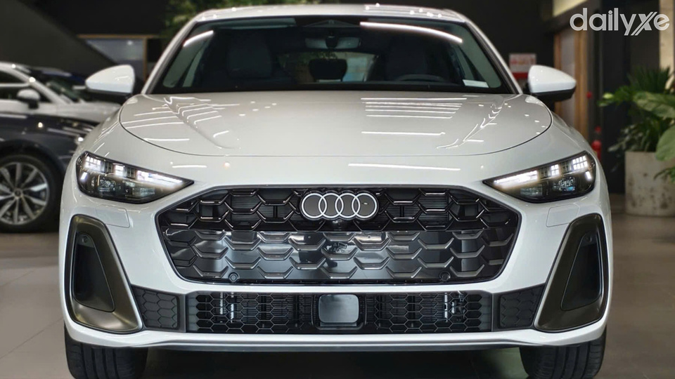 Mẫu xe kết hợp hoàn hảo giữa phong cách thể thao và vẻ ngoài lịch lãm