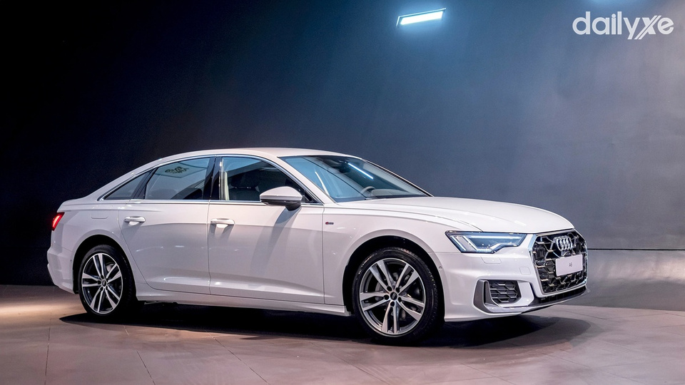 Mẫu xe với ngoại thất thiết kế thể thao