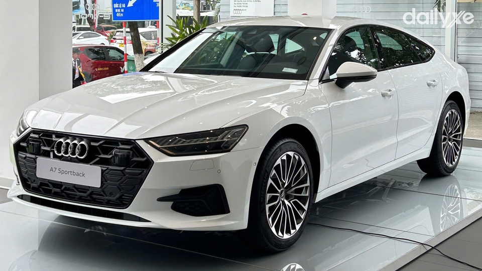 Audi A7 thiết kế sang trọng