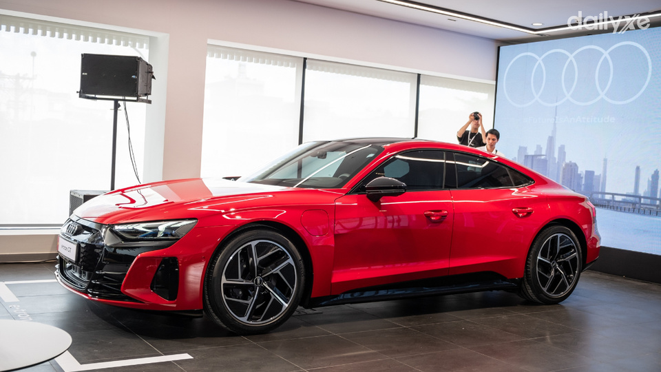 Vẻ đẹp hiện đại ở ngoại thất Audi e-tron