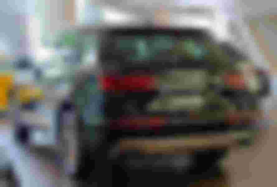 Ngoai Thất Audi Q7 - Hình 8