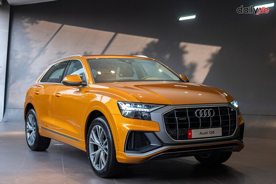 Dòng xe Audi nổi tiếng với ngôn ngữ thiết kế hiện đại, kết hợp hài hòa giữa nét thể thao và vẻ đẹp sang trọng, thanh lịch