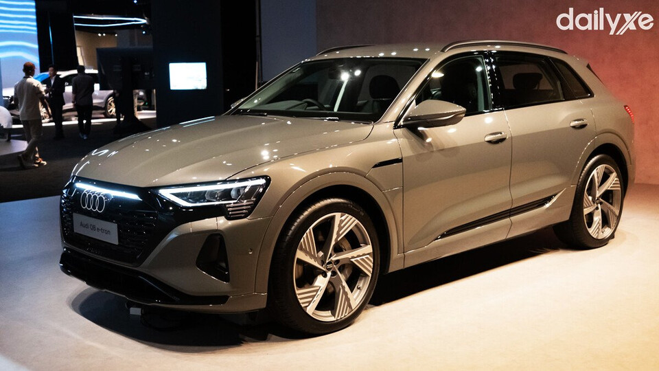 Ngoại thất xe hiện đại, sang trọng và thể thao đầy cá tính