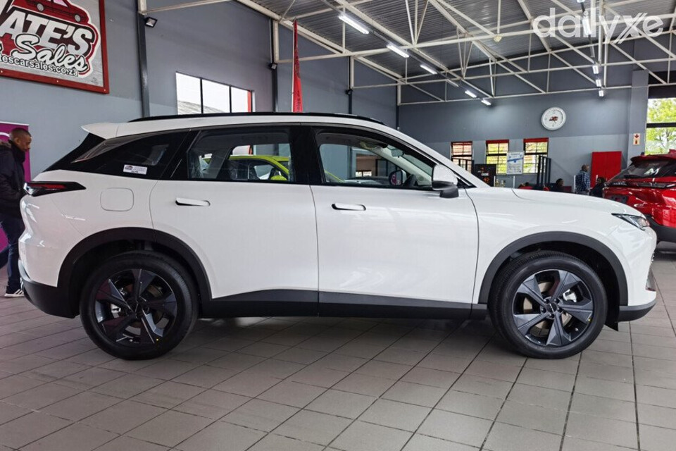 Thân xe BAIC Beijing X55 thiết kế kiểu dáng phá cách