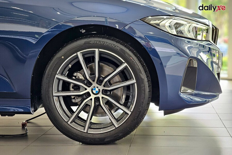 Mâm 18 inch hợp kim chấu V