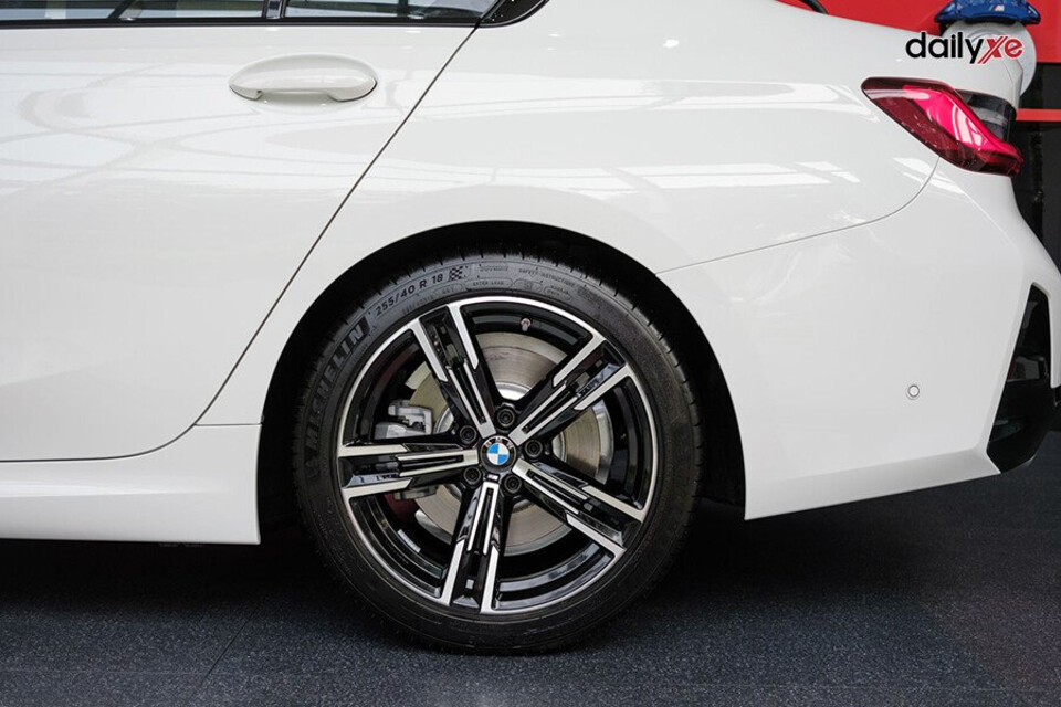 Mâm 18 inch hợp kim