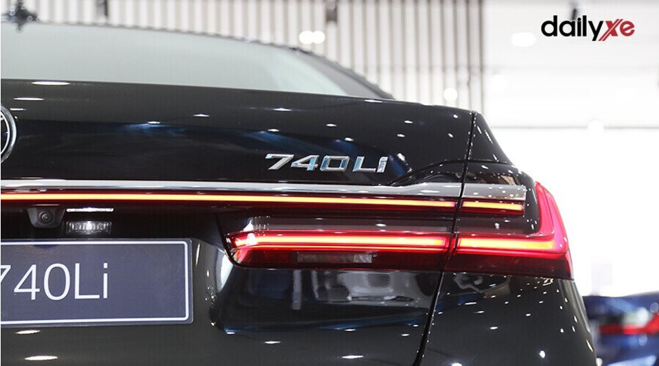 Đèn hậu 3D hình chữ L Đèn hậu 3D hình chữ L