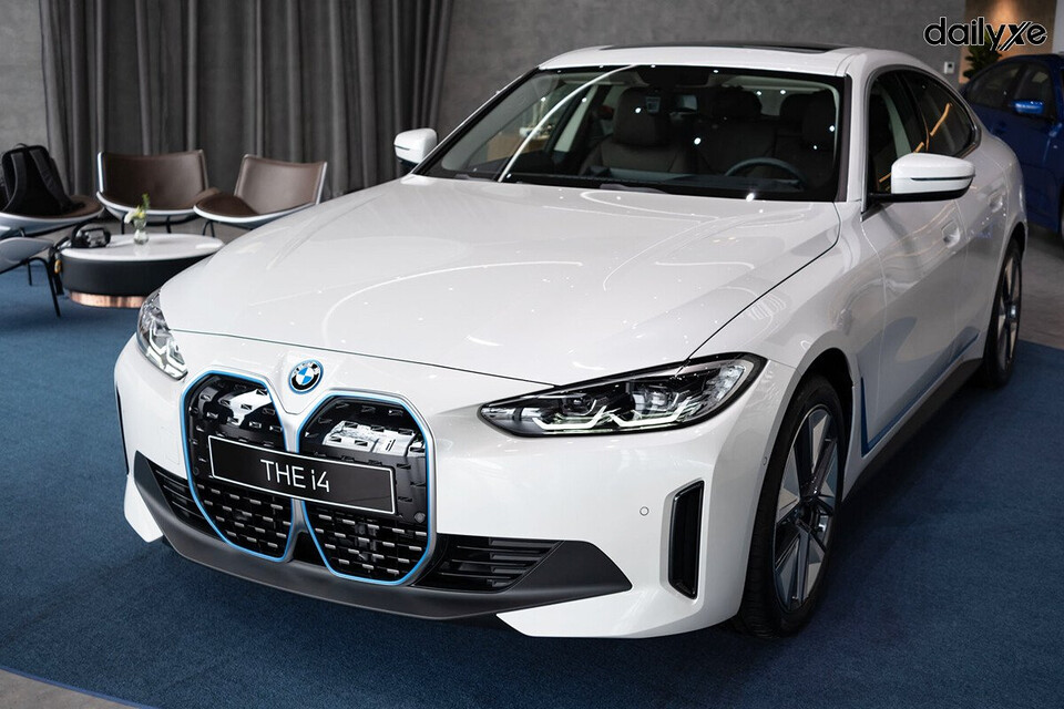 BMW i4 có 7 màu sắc ngoại thất cho người dùng lựa chọn