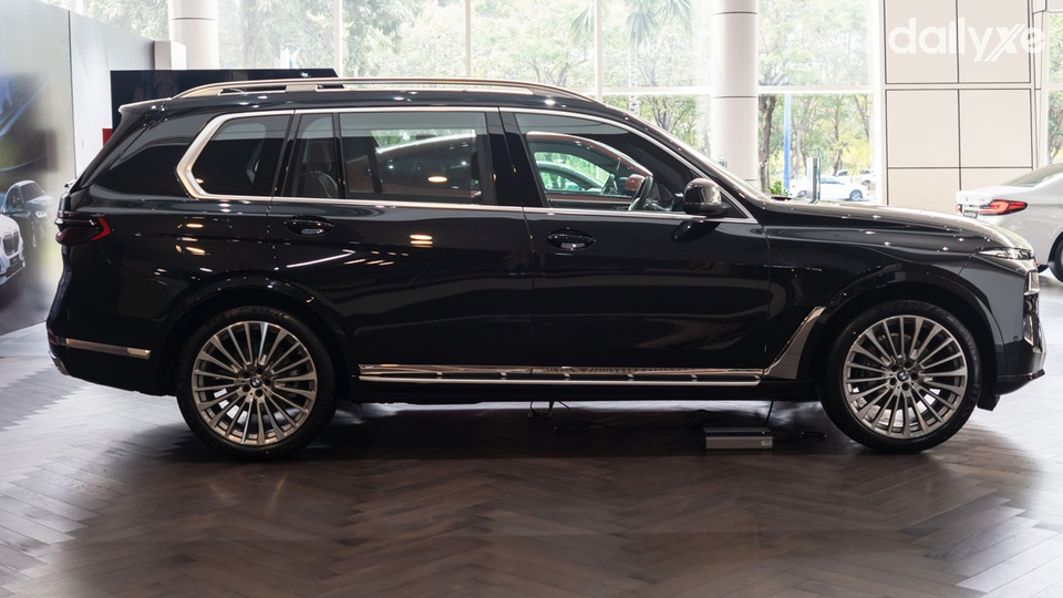 Thân xe thanh thoát, năng động