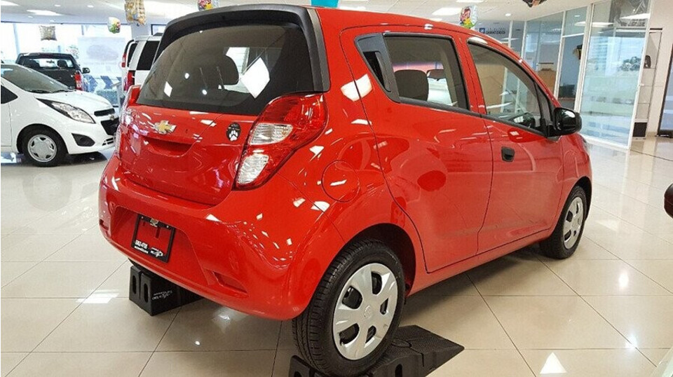 Tay nắm cửa ẩn phía sau Tay nắm cửa ẩn phía sau