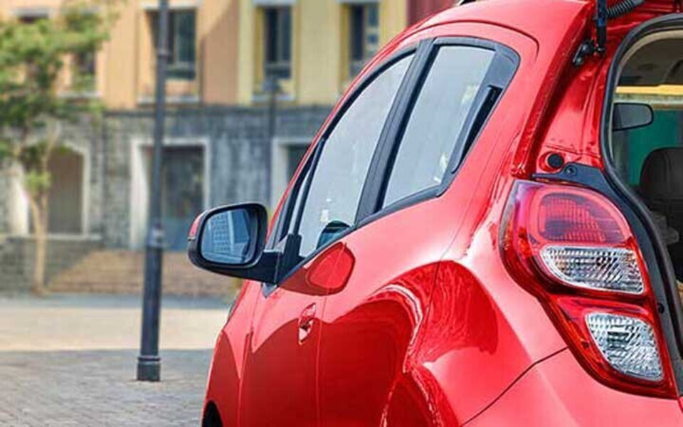 Đèn chiếu hậu chỉnh điện Đèn chiếu hậu chỉnh điện