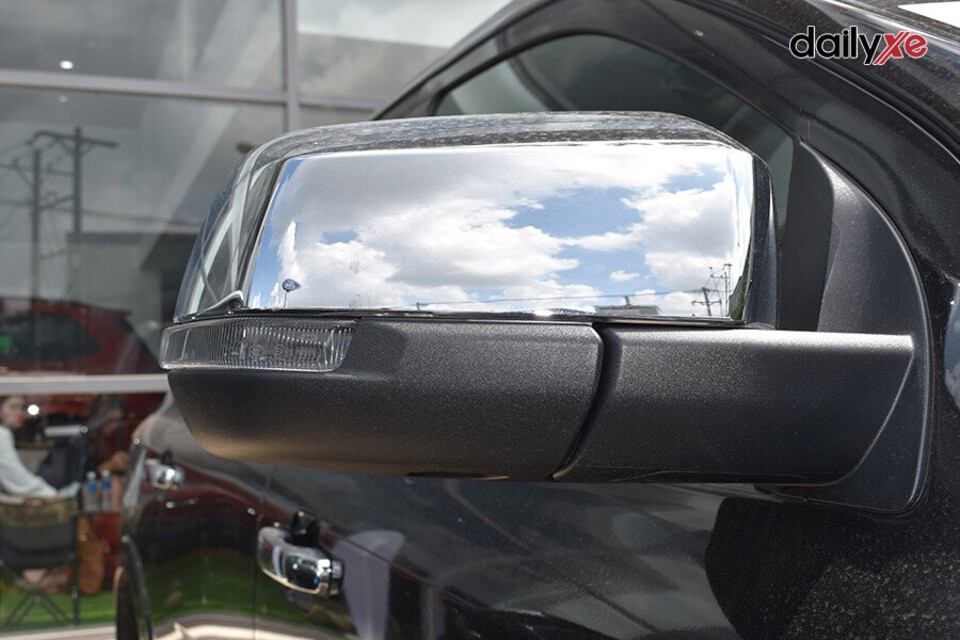 Gương chiếu hậu Everest tích hợp đèn rẽ báo