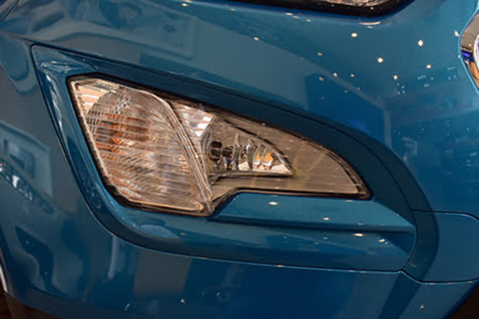 Đèn sương mù diện mạo sắc sảo