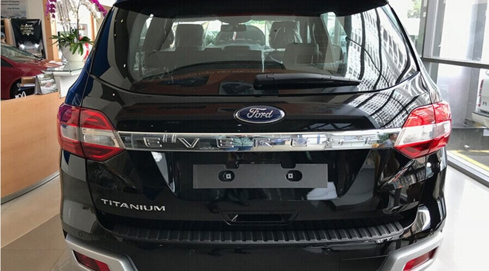 Ford Everest có thiết kế đuôi xe nổi bật Ford Everest có thiết kế đuôi xe nổi bật