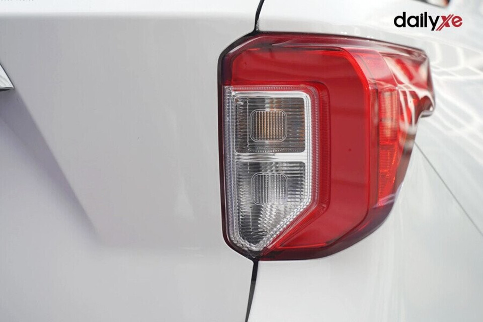 Cụm đèn hậu dạng LED Cụm đèn hậu dạng LED