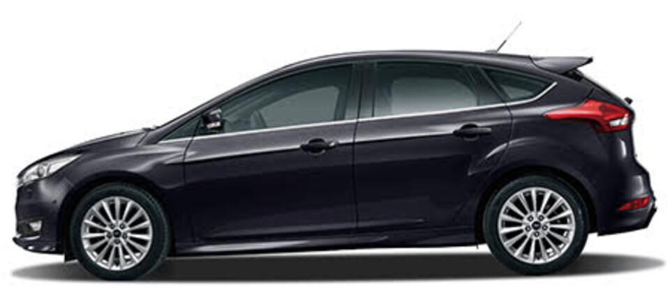 Ford Focus phiên bản màu đen panther