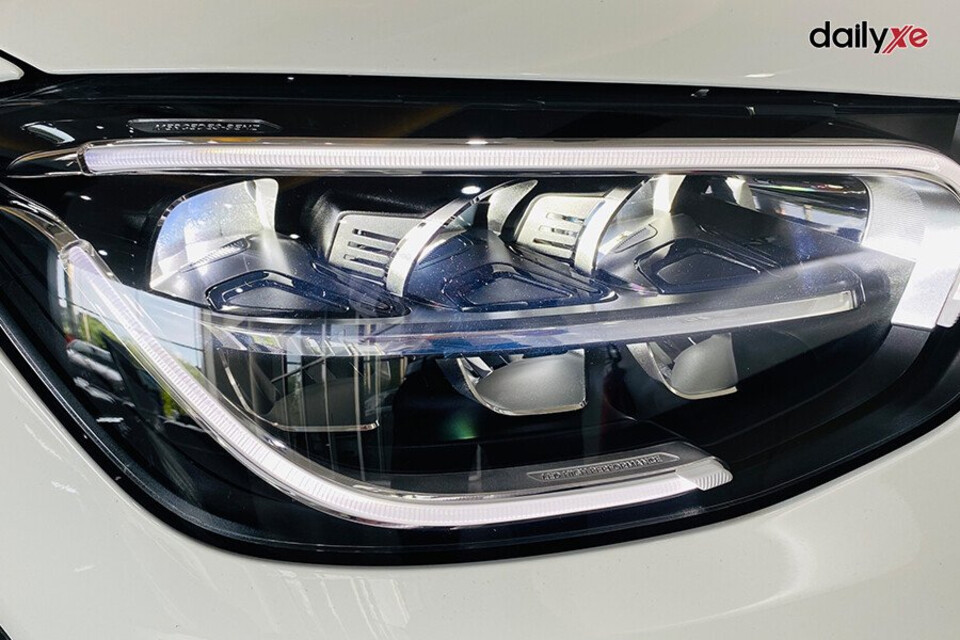 Hệ thống đèn full-LED