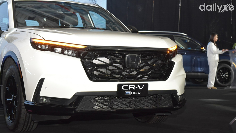 Mặt ca-lăng phong cách Polygon mảng khối nổi