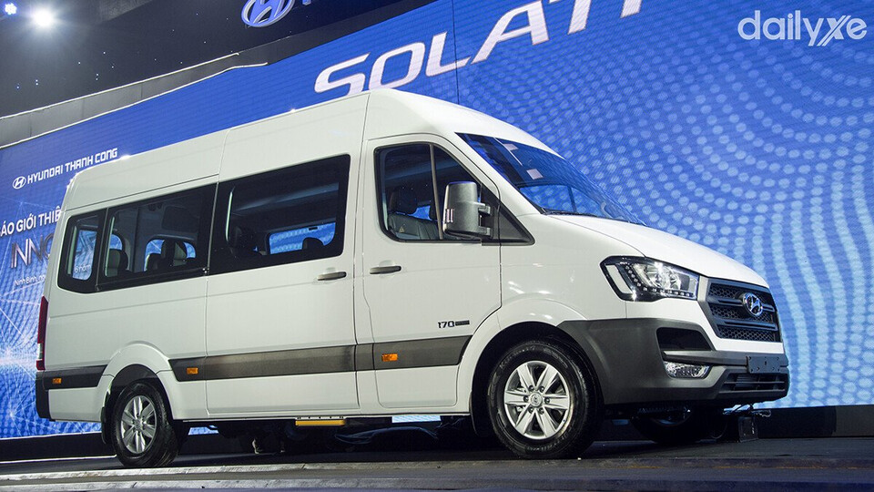 Hyundai Solati mang đến cho khách hàng nhiều tùy chọn màu sắc thể hiện cá tính riêng